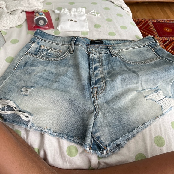 7 For All Mankind Faded Blue Jean Shorts - Picture 3 of 4